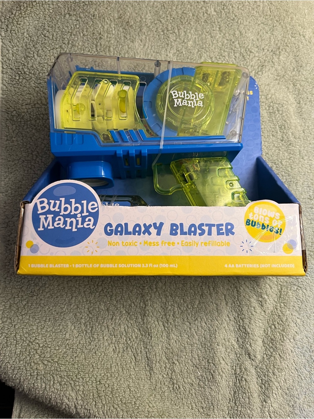 Bubble Mania Galaxy Blaster Bubble Machine Toy NIB